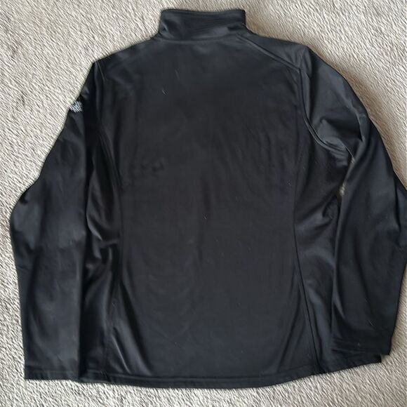 The North Face Ladies Tech Fleece “Anytime Fitness” 1/4 Zip Top! - Picture 2 of 10